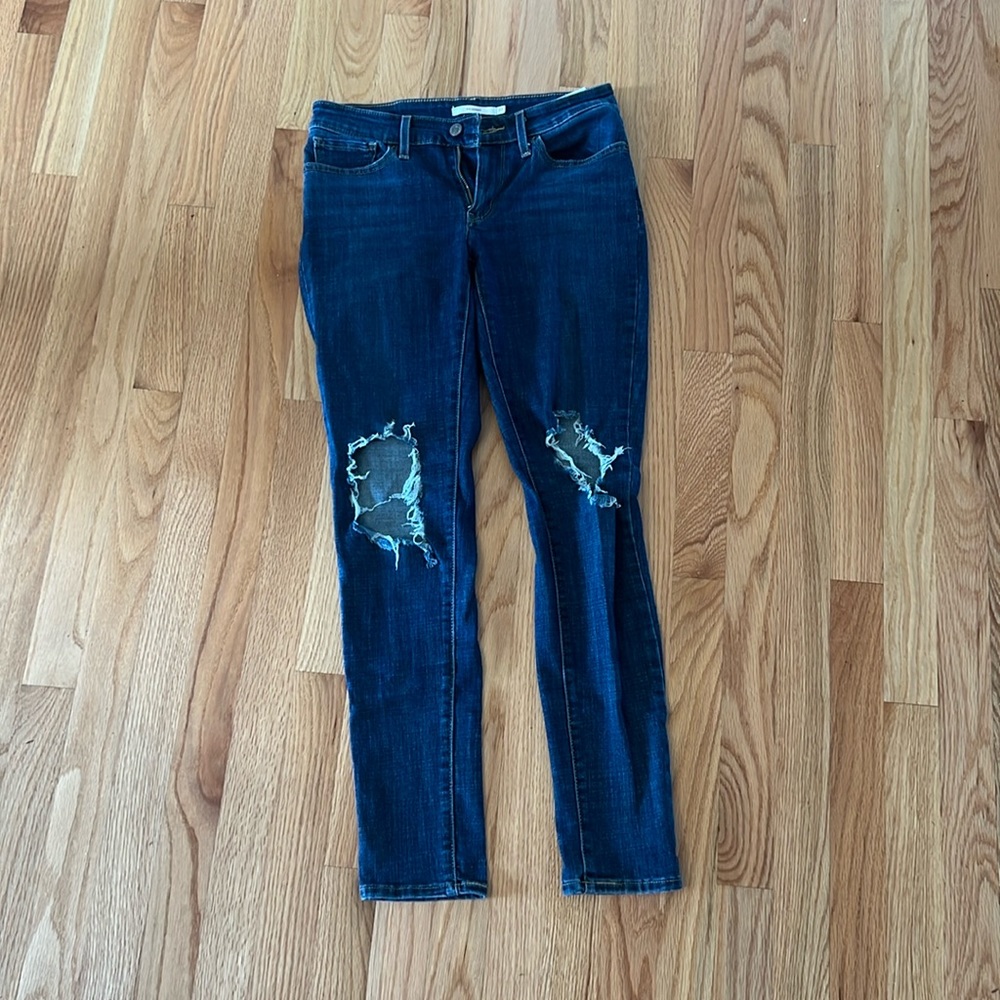 Levi jeans